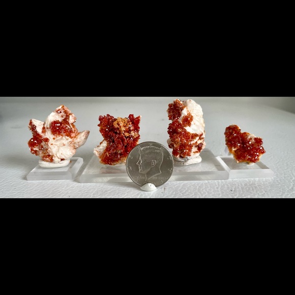 Raw Vanadinite on barite mixed specimen crystals - Picture 9 of 9
